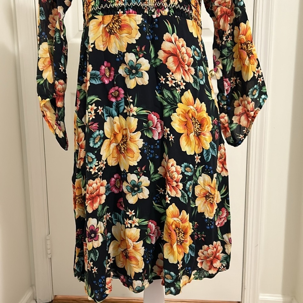 Farm Rio x Anthropologie Sasha Off-Shoulder Flroal Smocked Dress New Size Small - Picture 6 of 13